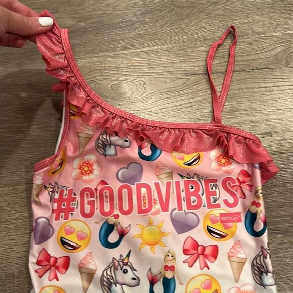 Gymboree swimsuit 🩱 - Picture 2 of 7